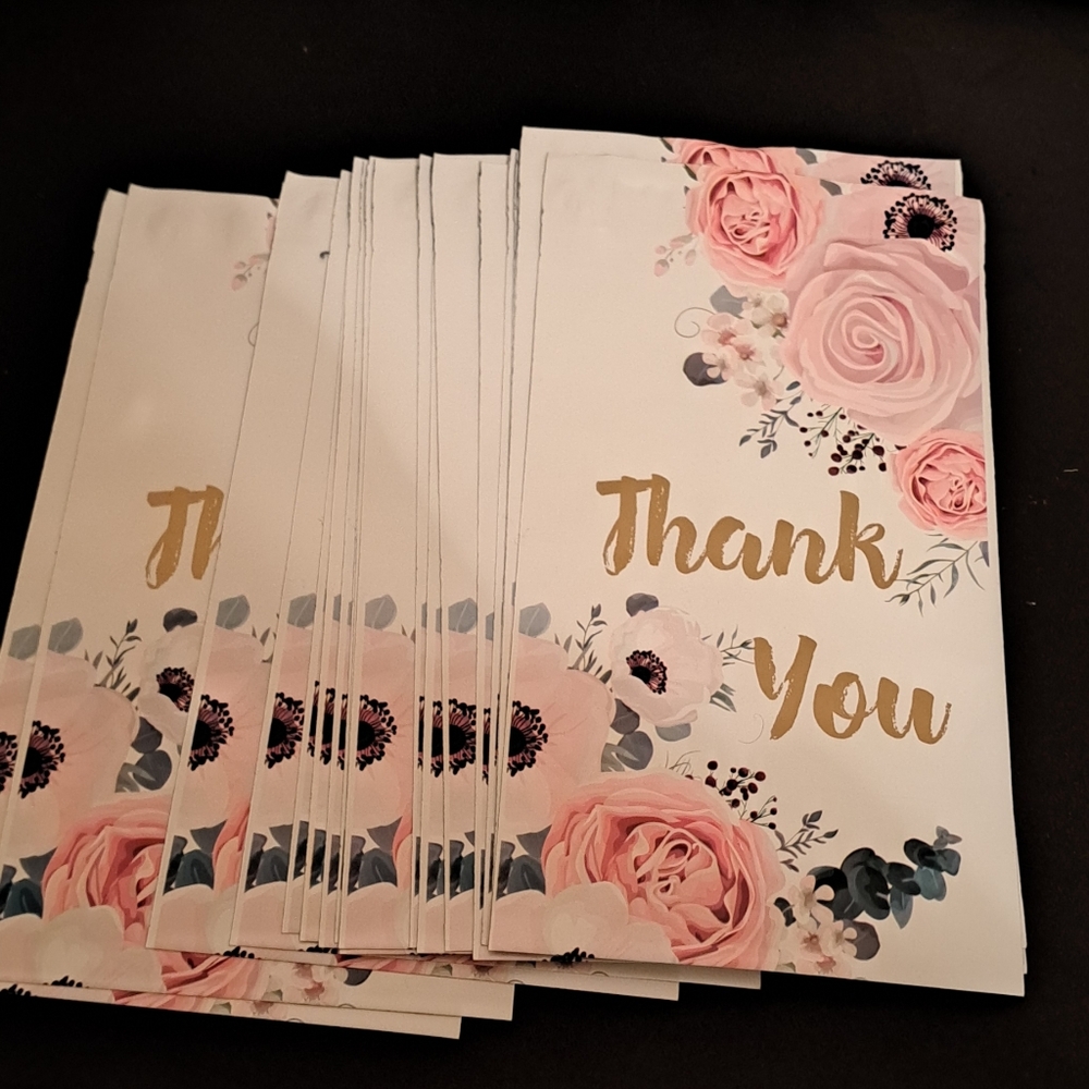 20 ct 6x9 Floral Thank You polymailerswith Gold Accents. Great for wallets, etc.